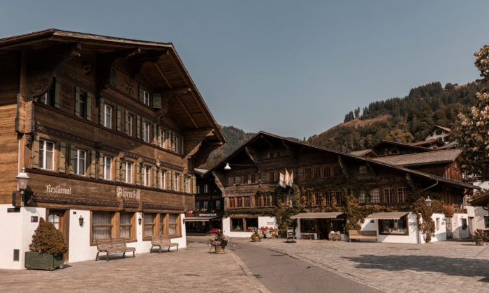 ISV Switzerland AG