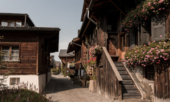 ISV Switzerland AG